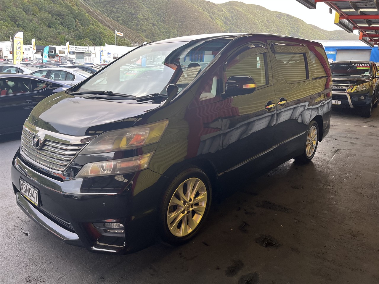 2010 Toyota Vellfire