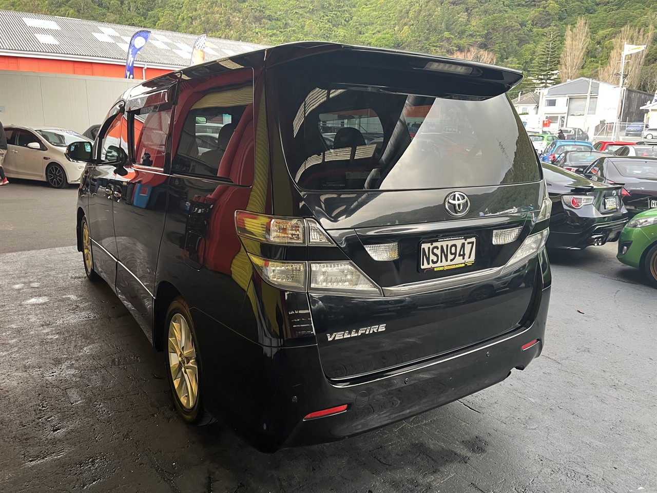2010 Toyota Vellfire