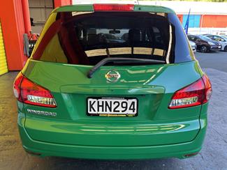 2011 Nissan Wingroad - Thumbnail