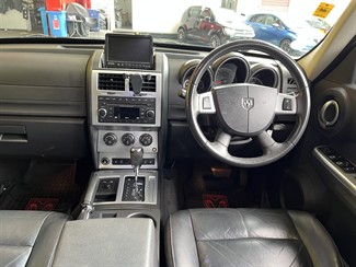 2011 Dodge NITRO - Thumbnail