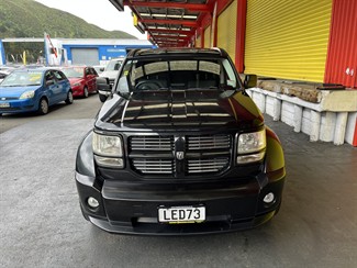 2011 Dodge NITRO - Thumbnail