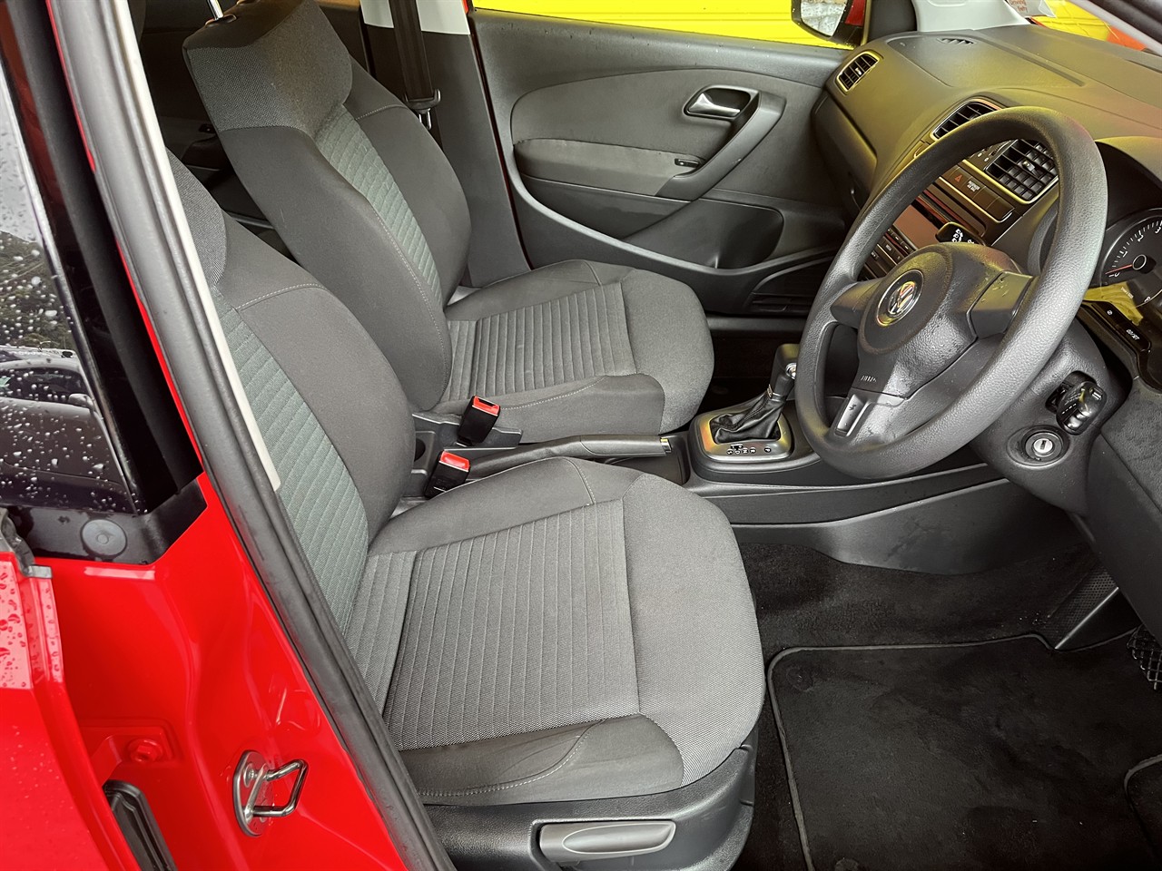 2010 Volkswagen Polo
