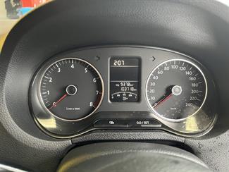 2010 Volkswagen Polo - Thumbnail