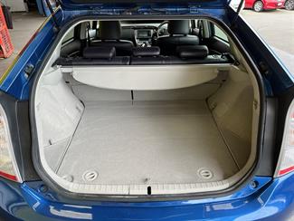 2013 Toyota Prius - Thumbnail