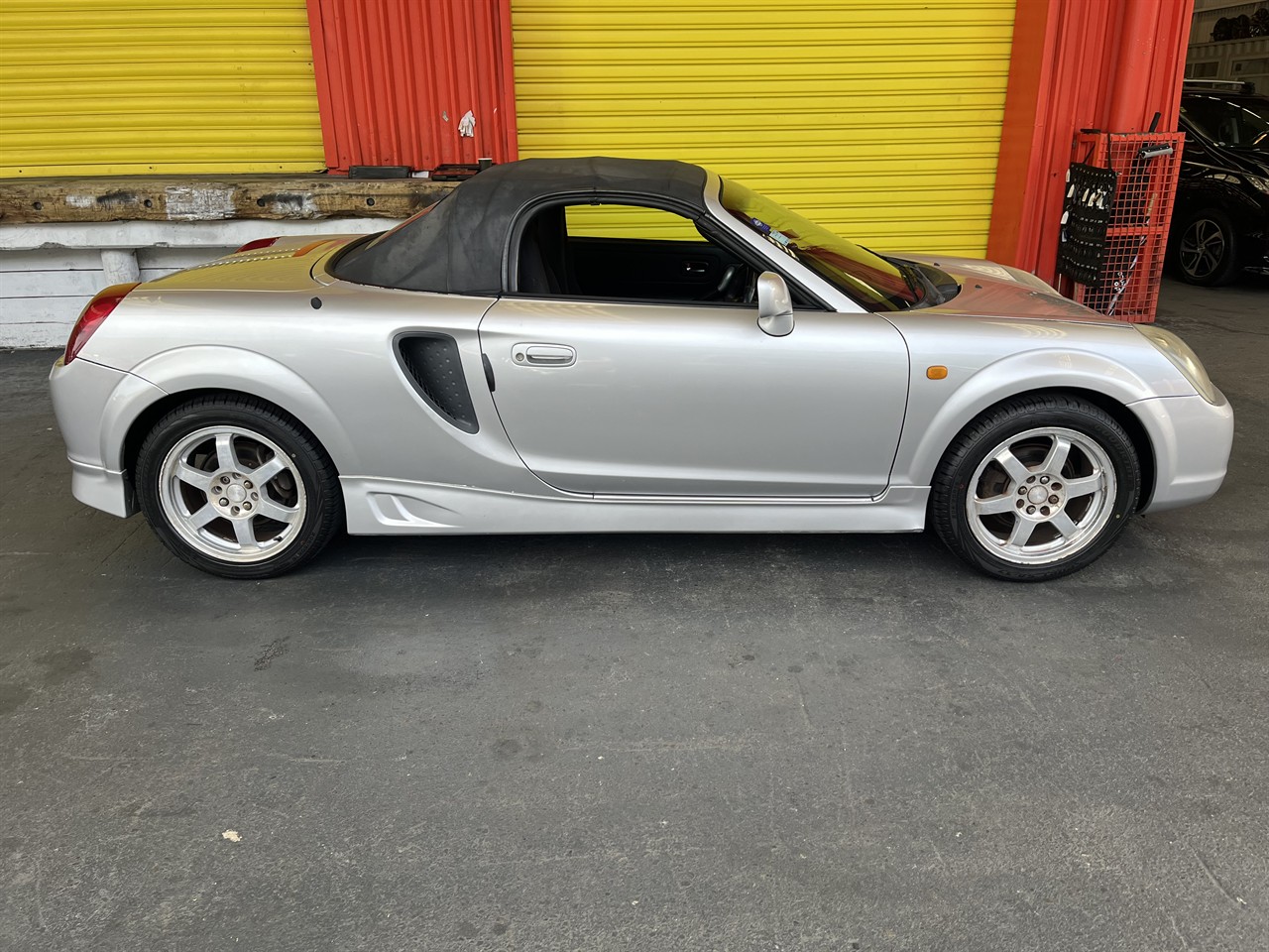 2000 Toyota Mr-S