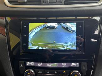 2015 Nissan X-Trail - Thumbnail