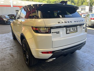 2019 Land Rover Range Rover Evoque - Thumbnail