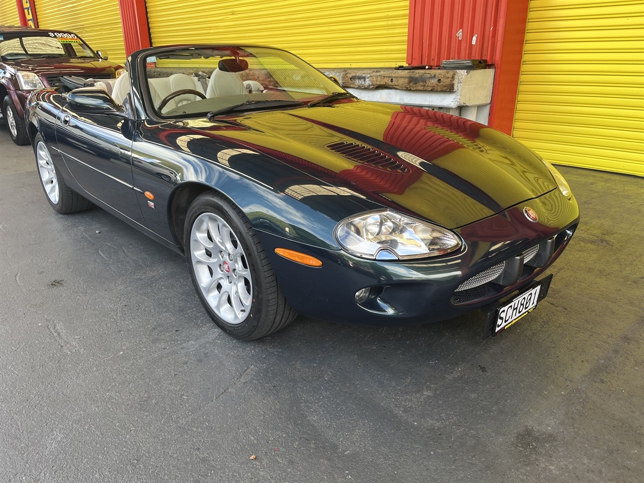 1999 Jaguar Xkr8