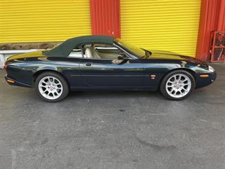 1999 Jaguar Xkr8 - Thumbnail