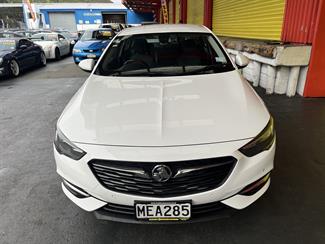 2019 Holden Commodore - Thumbnail