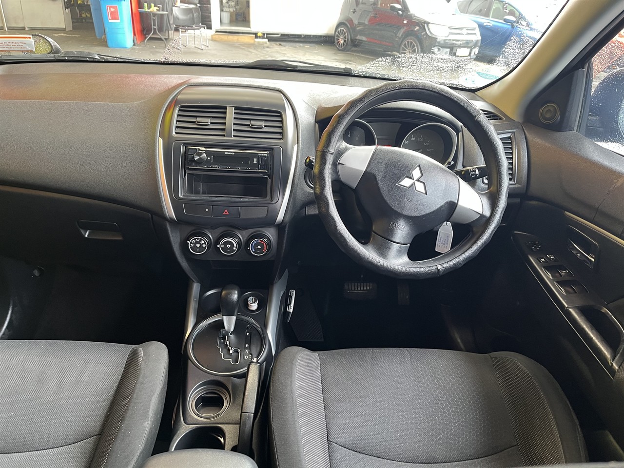 2010 Mitsubishi RVR