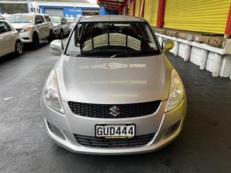 2013 Suzuki Swift - Thumbnail