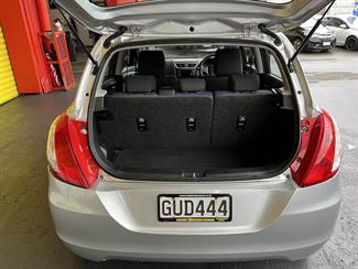 2013 Suzuki Swift - Thumbnail
