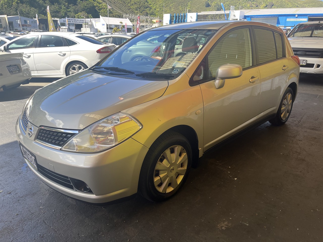 2006 Nissan Tiida