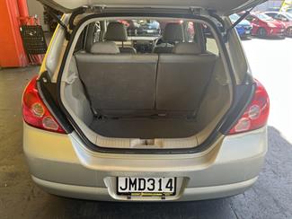 2006 Nissan Tiida - Thumbnail