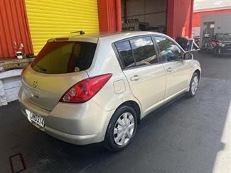 2006 Nissan Tiida - Thumbnail