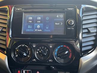 2015 Mitsubishi Triton - Thumbnail