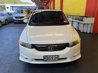 2004 Honda Odyssey - Thumbnail