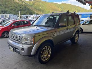 2013 Land Rover Discovery - Thumbnail