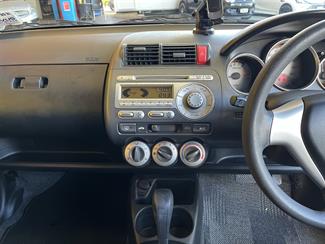 2005 Honda Fit - Thumbnail