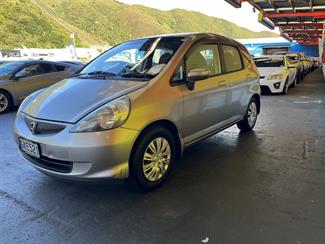 2005 Honda Fit - Thumbnail