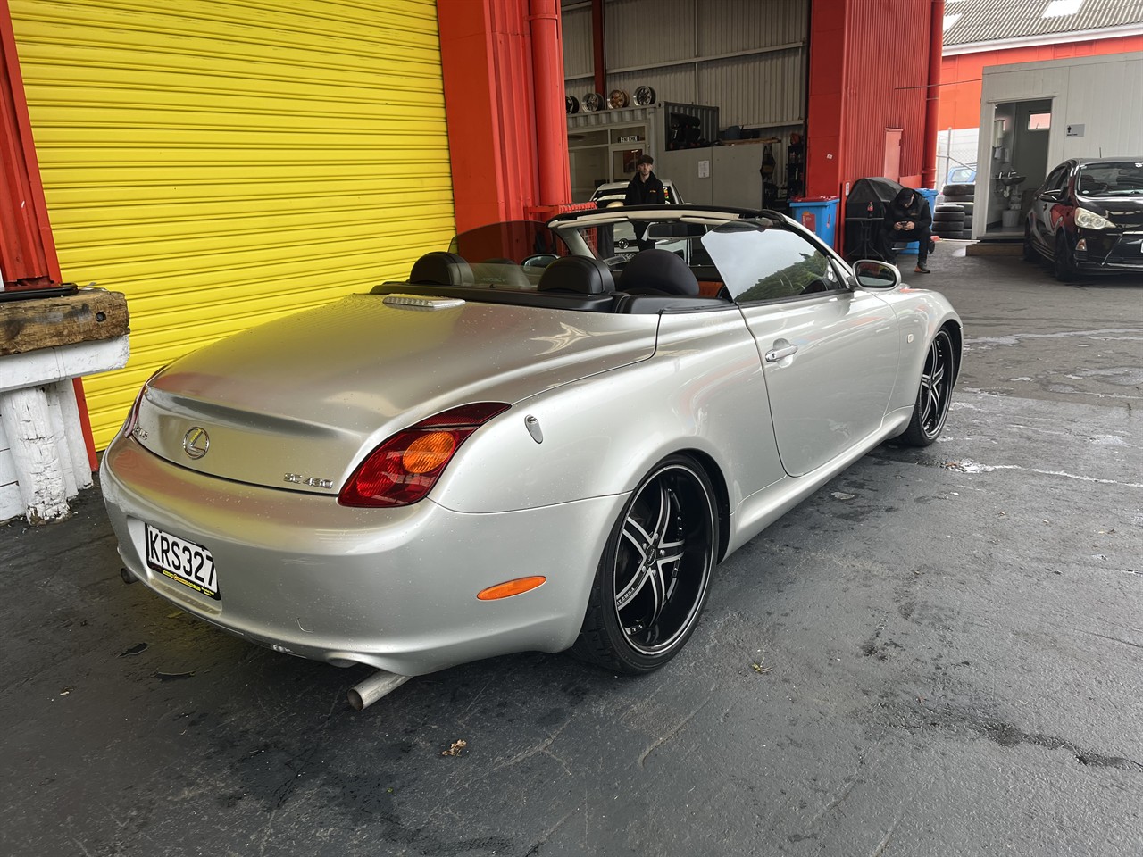 2004 Toyota LEXUS