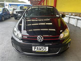2012 Volkswagen Golf - Thumbnail