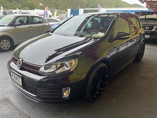 2012 Volkswagen Golf - Thumbnail