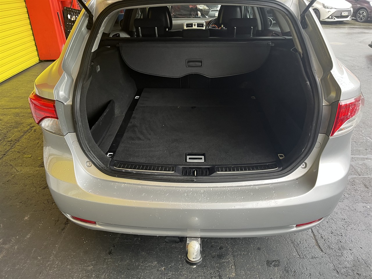2013 Toyota Avensis