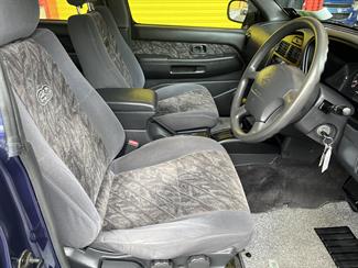 1996 Nissan Terrano - Thumbnail