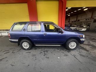 1996 Nissan Terrano - Thumbnail