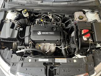 2013 Holden Cruze - Thumbnail