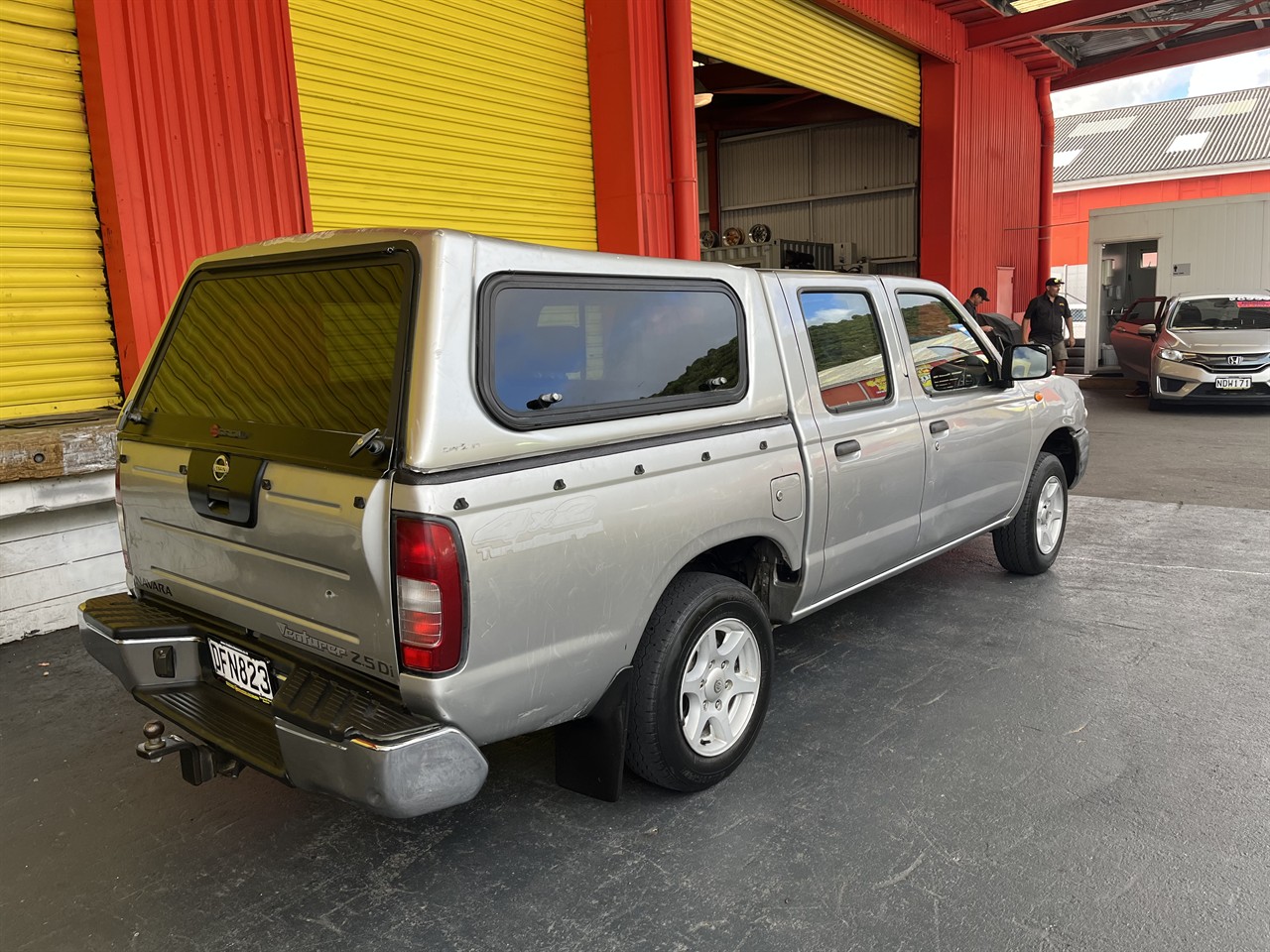 2006 Nissan Navara
