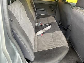 2006 Nissan Navara - Thumbnail
