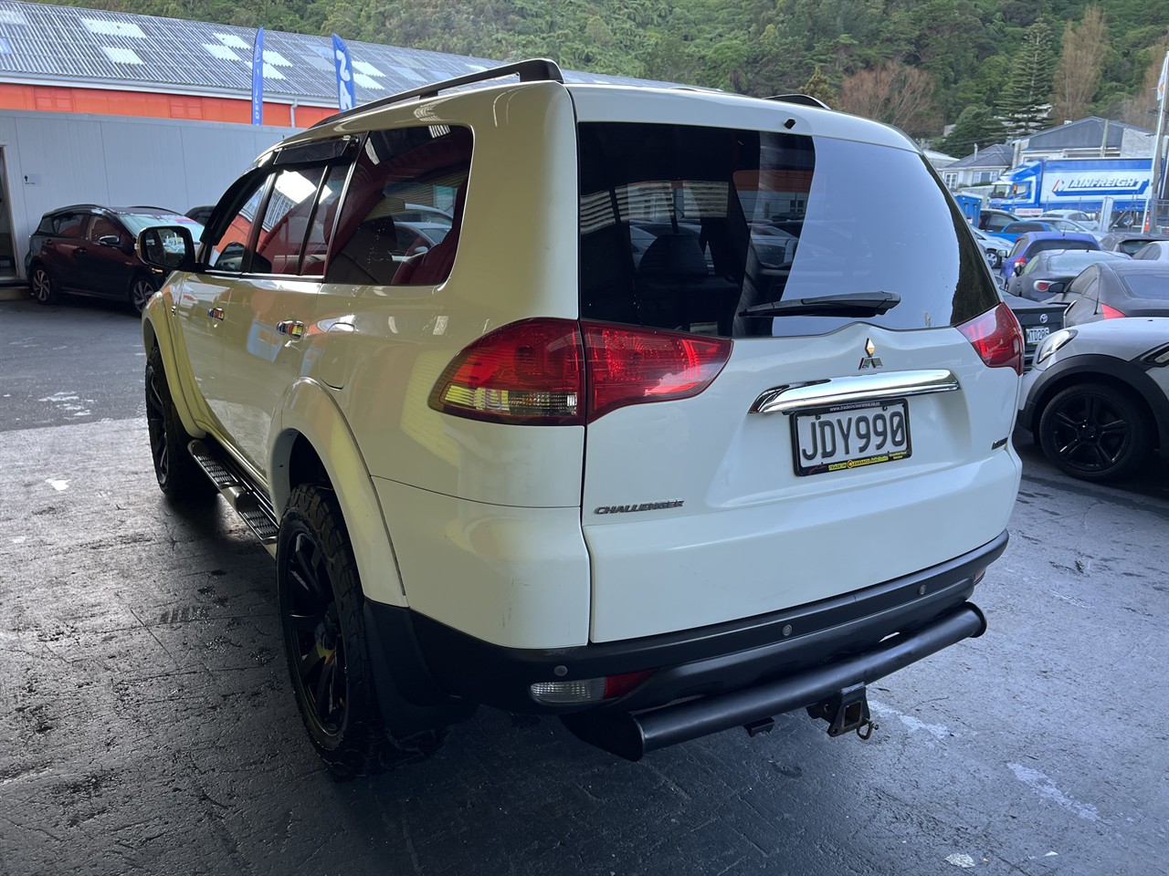 2015 Mitsubishi challenger