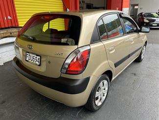 2009 Kia Rio - Thumbnail