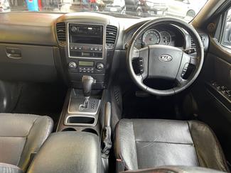 2009 Kia Sorento - Thumbnail