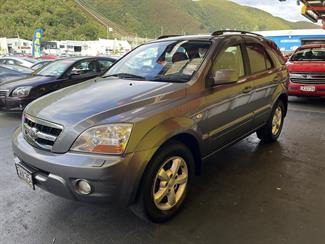 2009 Kia Sorento - Thumbnail