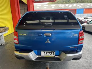 2017 Mitsubishi Triton - Thumbnail