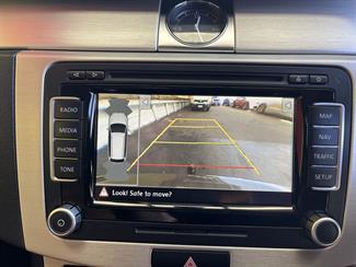 2013 Volkswagen Passat - Thumbnail