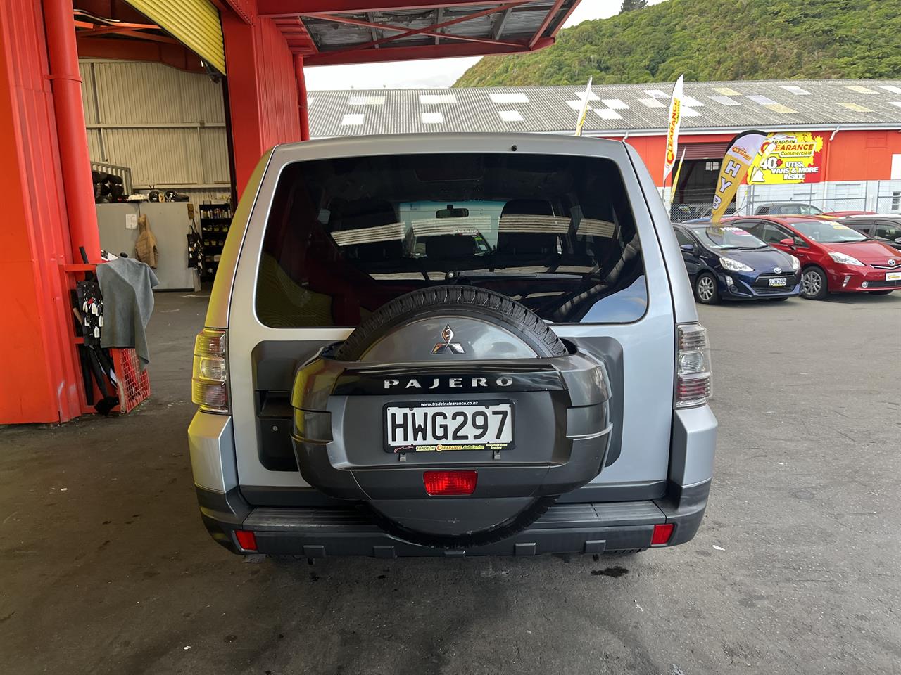 2006 Mitsubishi Pajero