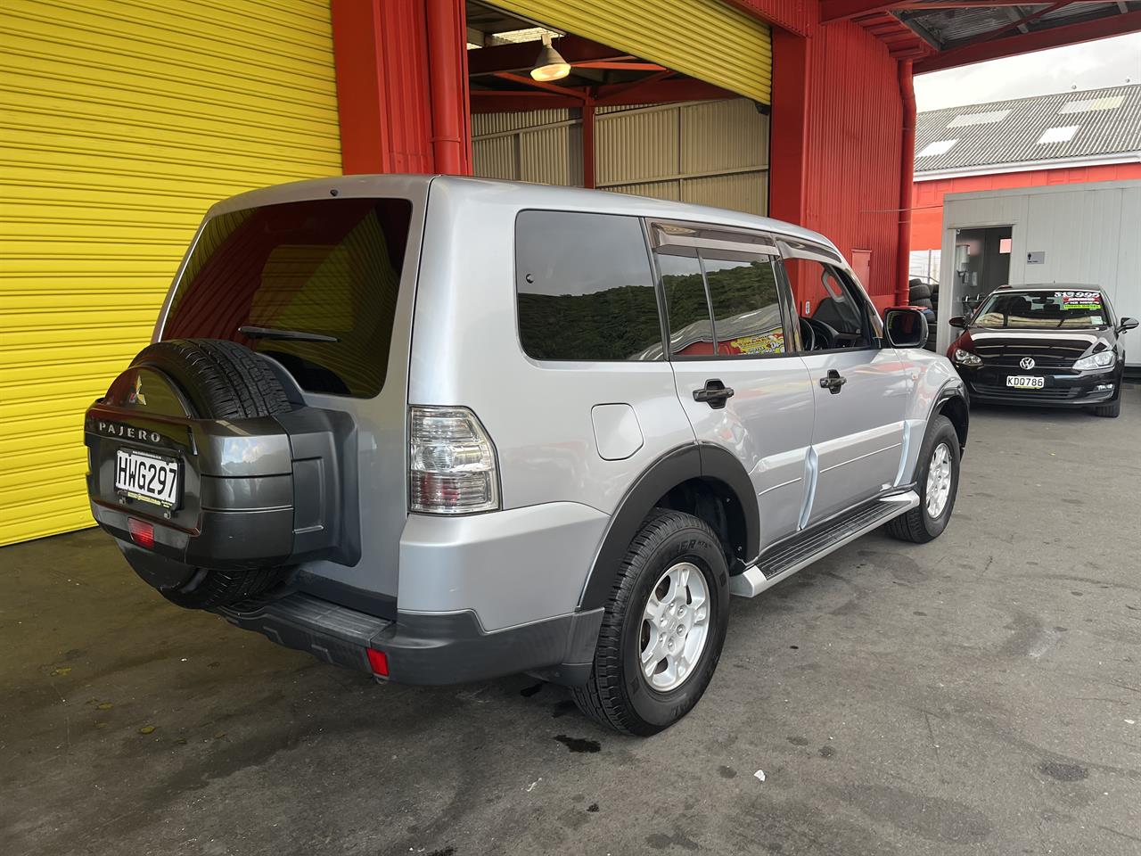 2006 Mitsubishi Pajero