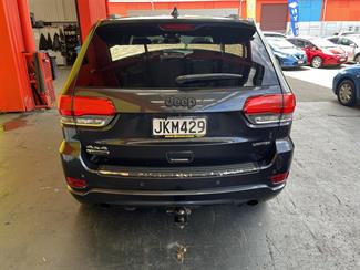 2015 Jeep Grand Cherokee - Thumbnail