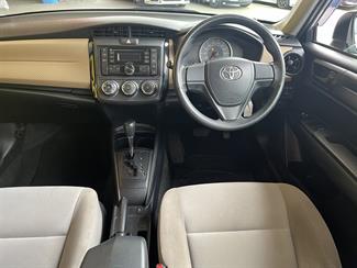 2015 Toyota Corolla - Thumbnail