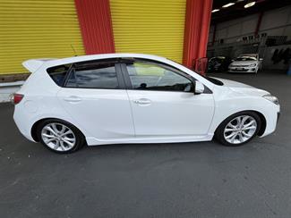 2009 Mazda Axela - Thumbnail