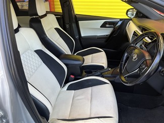 2016 Toyota AURIS - Thumbnail