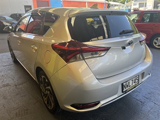 2016 Toyota AURIS - Thumbnail