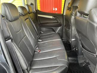 2018 Holden Colorado - Thumbnail