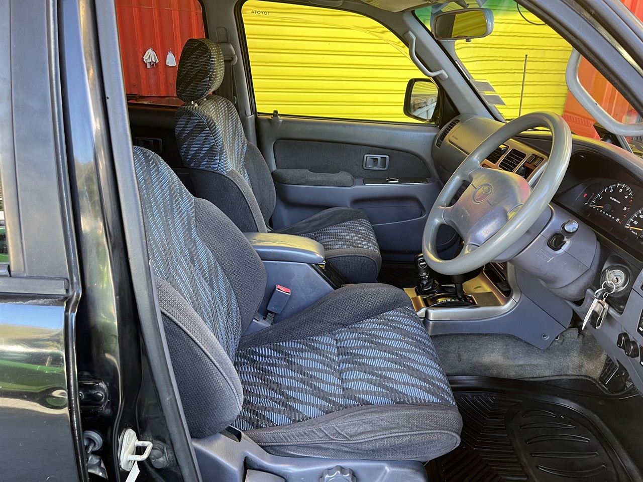 1998 Toyota Hilux