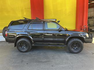 1998 Toyota Hilux - Thumbnail